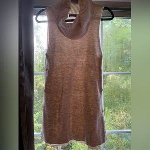 Tan knit banana republic sleeveless sweater